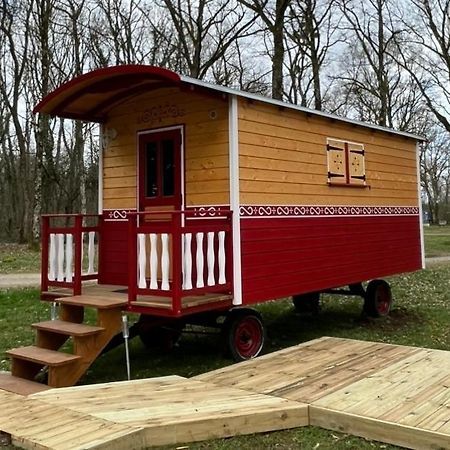 Camping De La Croix D'Arles Bourg (Haute-Marne) Exterior foto